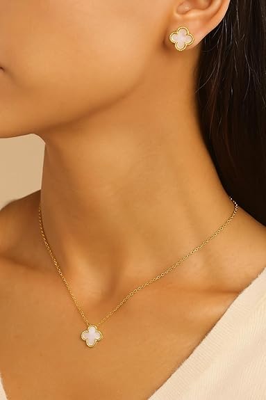 Clover Necklace with Earring