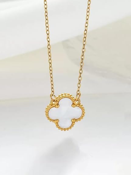 Clover Necklace with Earring