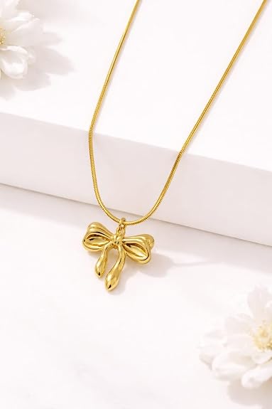 Bow Designed Necklace