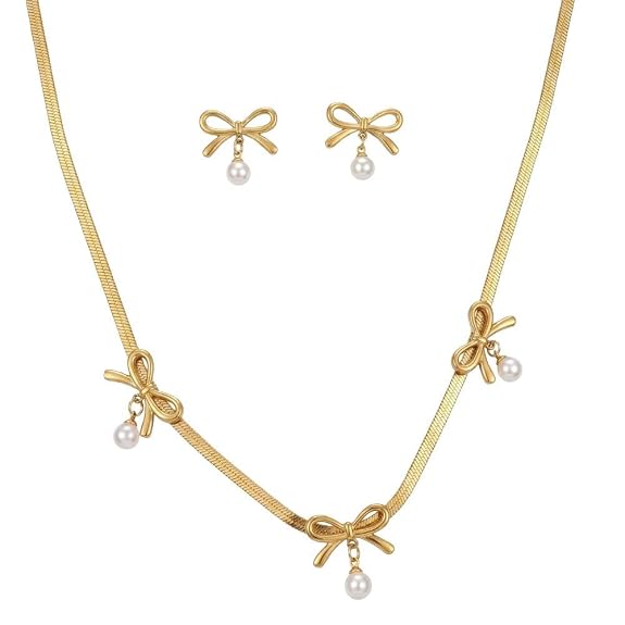 Elegant Bow with Pearl necklace