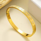 Sparkling Stone Bracelet