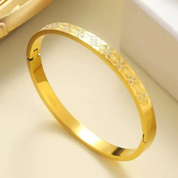Sparkling Stone Bracelet