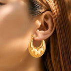 Oval Shaped Studs Earring