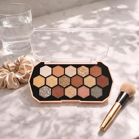 Color Stroke Hexagonal Eyeshadow Pallete