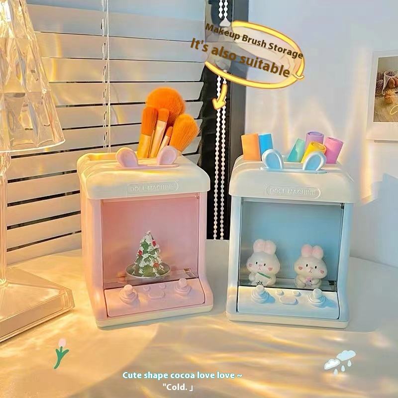 Doll Machine Pen Stand