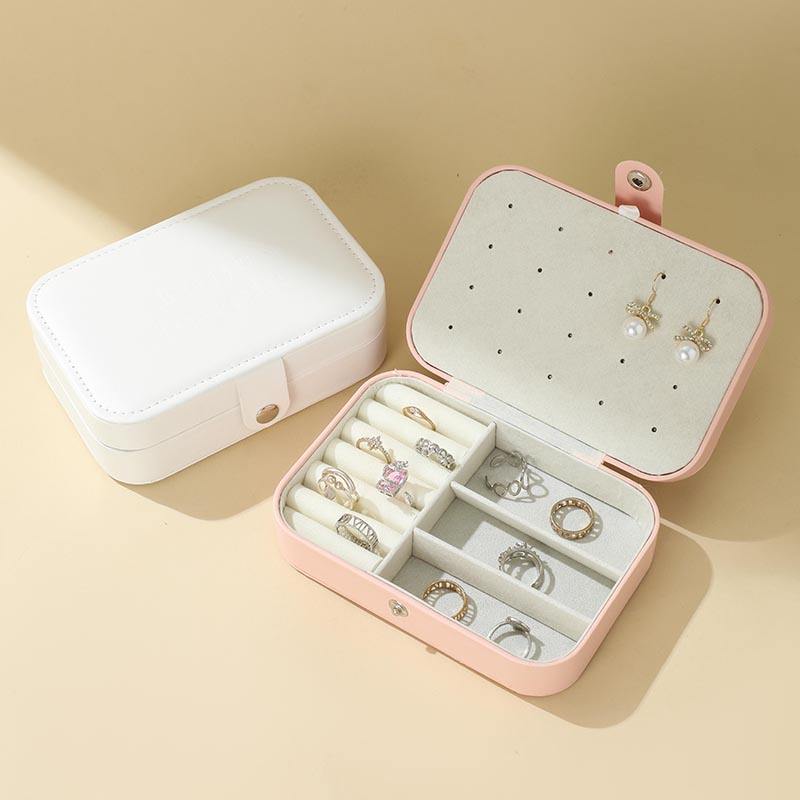 Medium Sized Jewelery Box 2