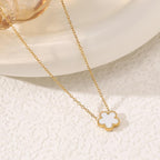Single Pendant Clover Necklace