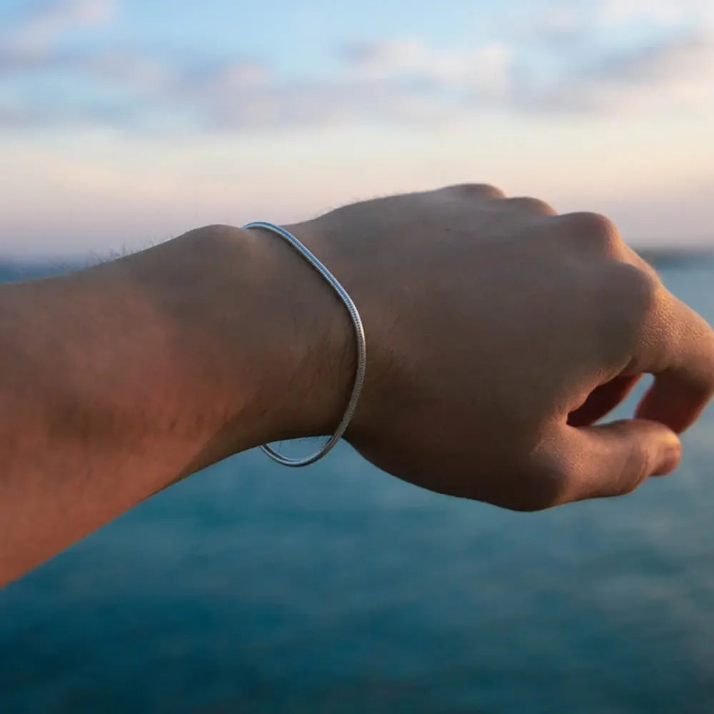 Refined Classic Bracelet