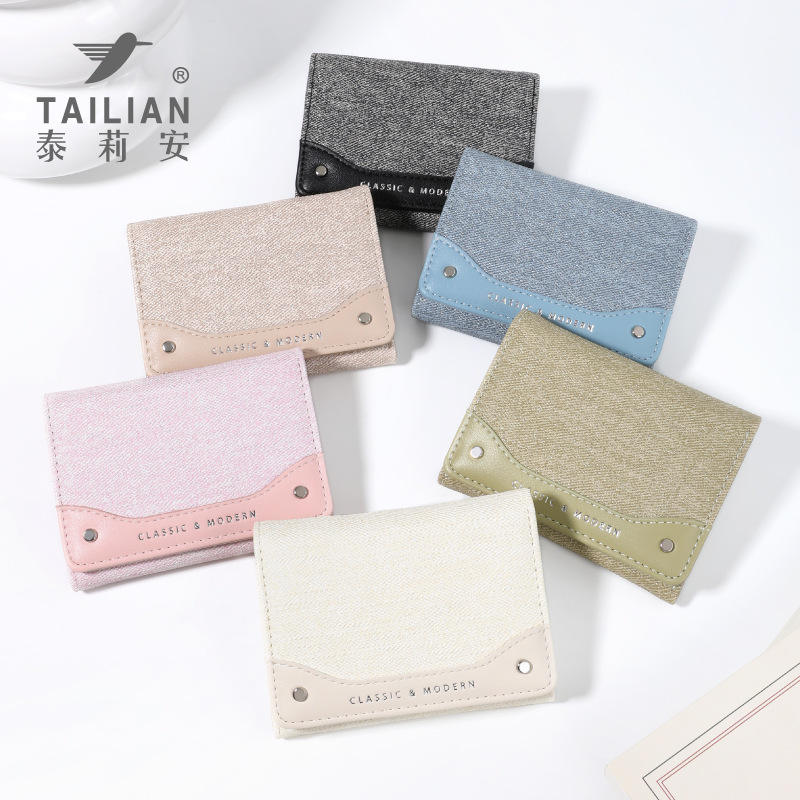 Classic Trifold Wallet