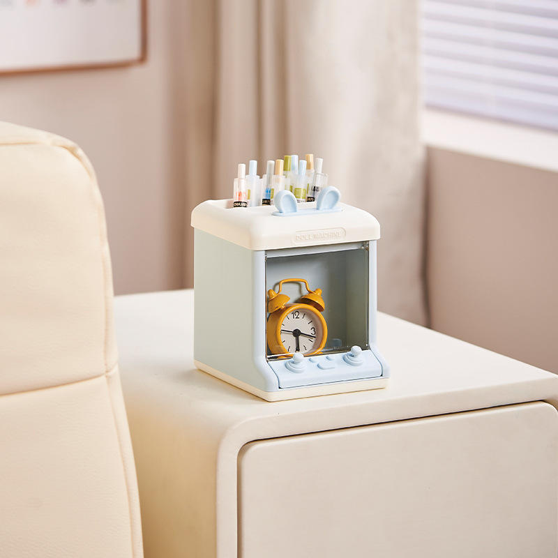 Doll Machine Pen Stand