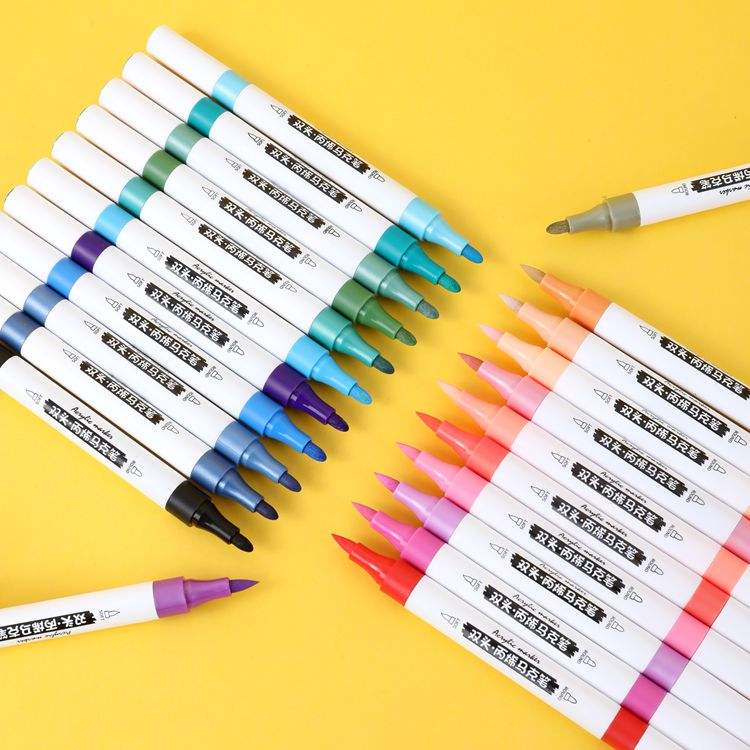 Acrylic Markers (Set Of 12)