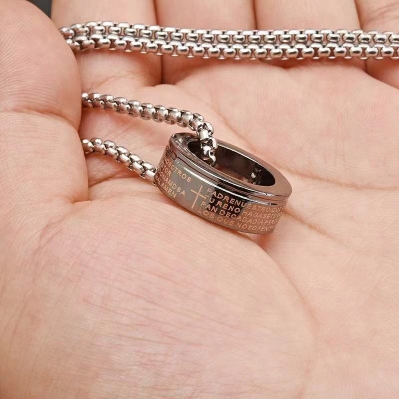 Versatile Men Chain with a Ring