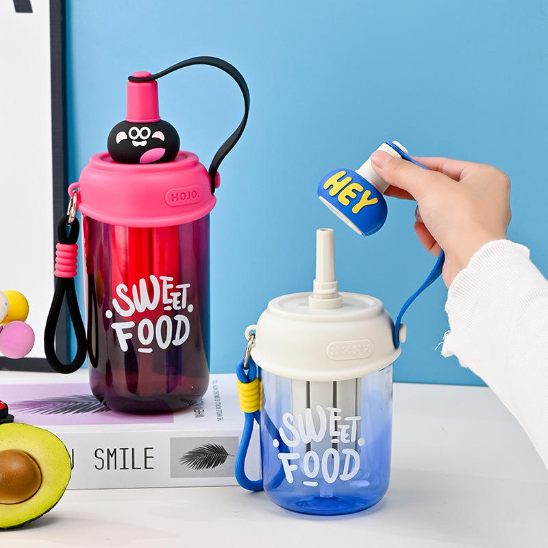 Fancy Plastic Water Bottle (550 ML)