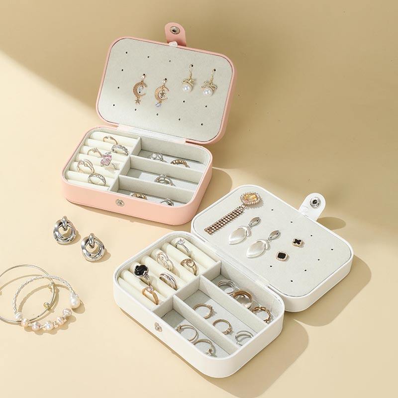 Medium Sized Jewelery Box 2