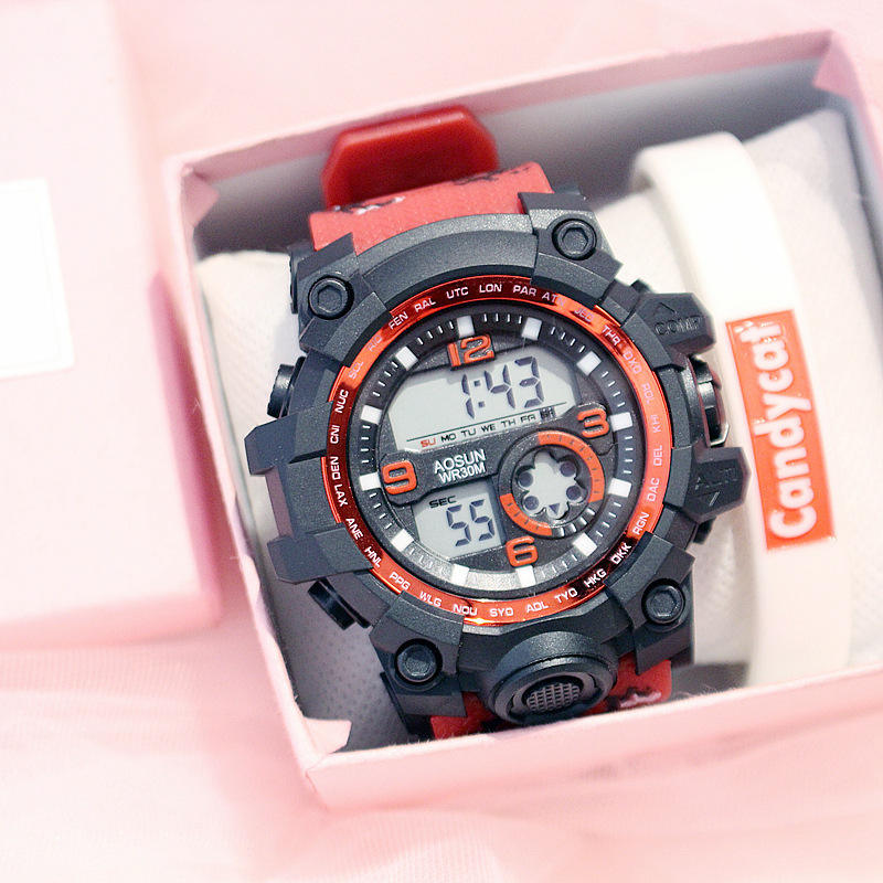 WRIST WATCH