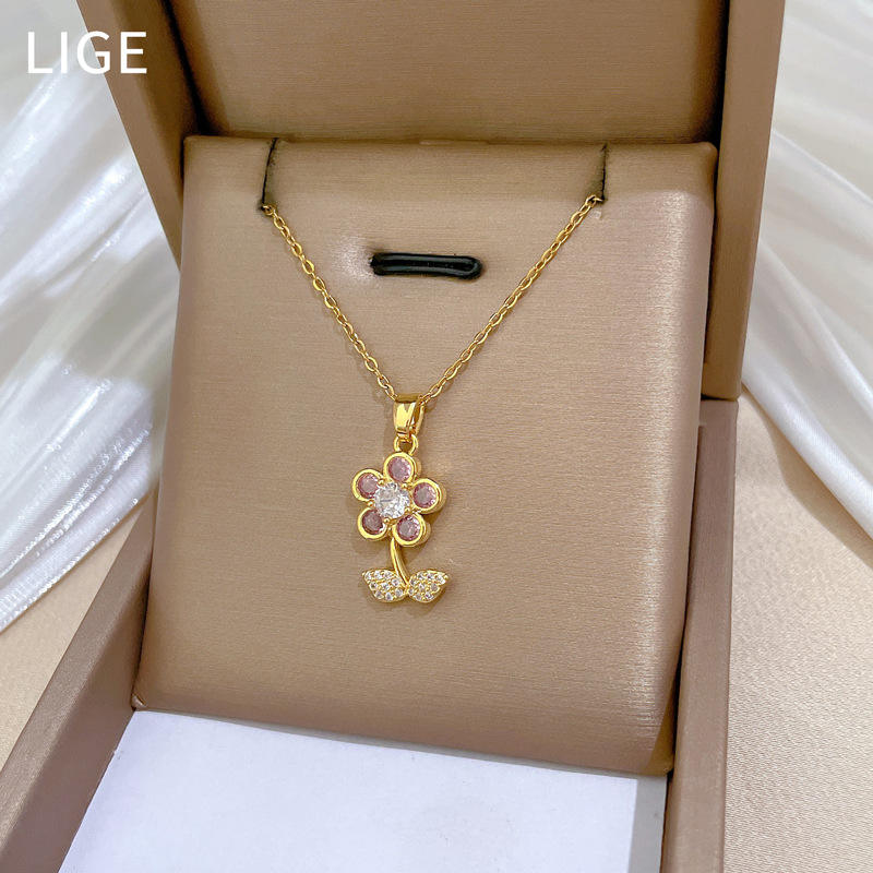 Cute Kawaii Flower Necklace