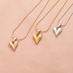 BIG HEART NECKLACE