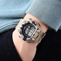 WRIST WATCH