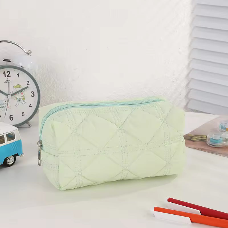 COSMETICS POUCH