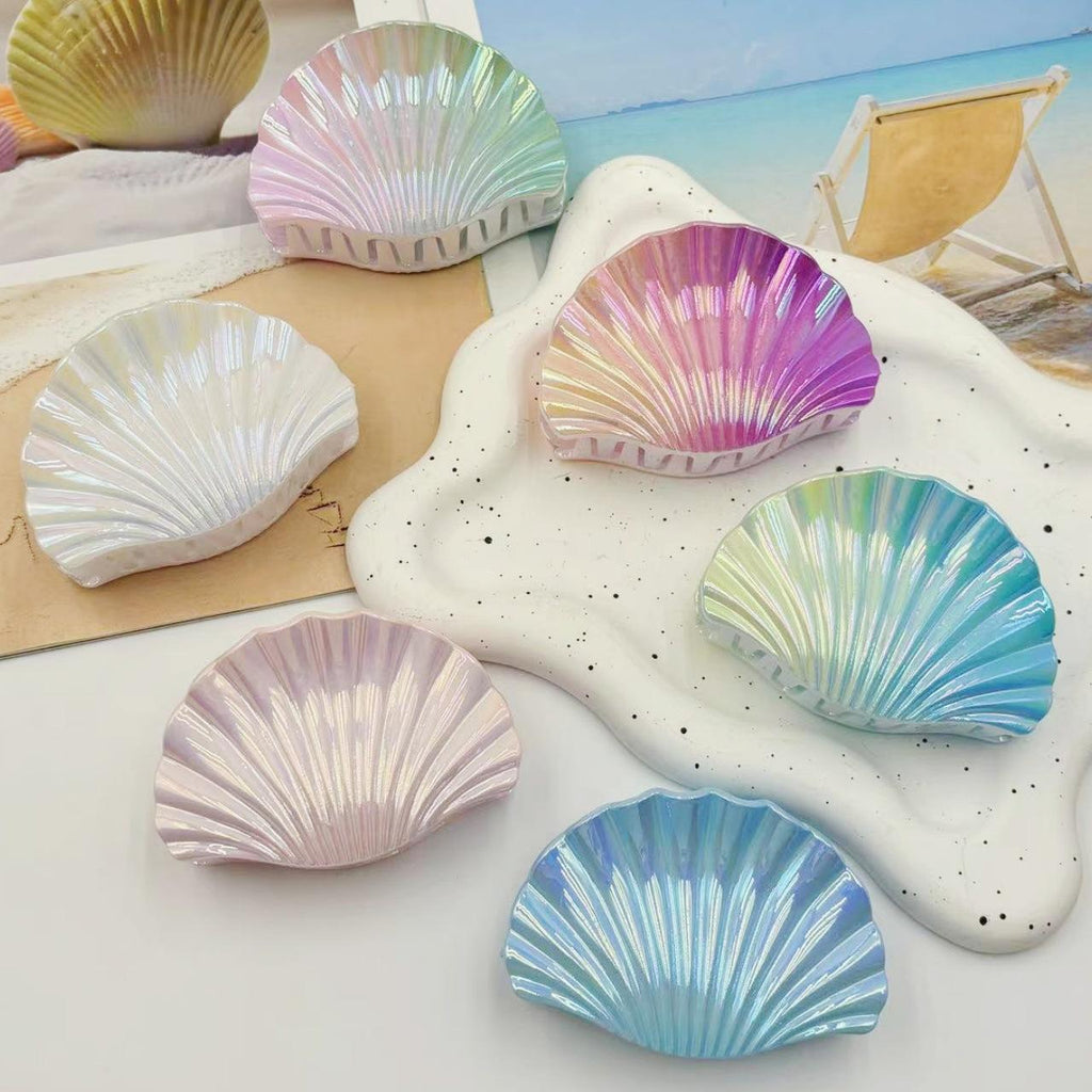 holographic shell small claw clips