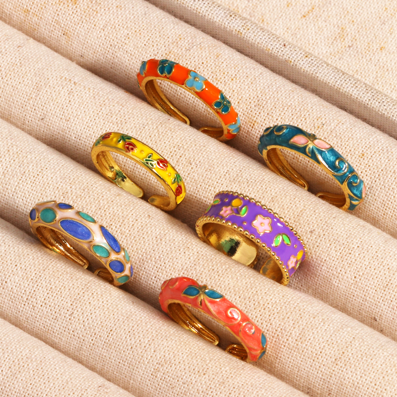 Traditional Enamel Flowers Finger Rings