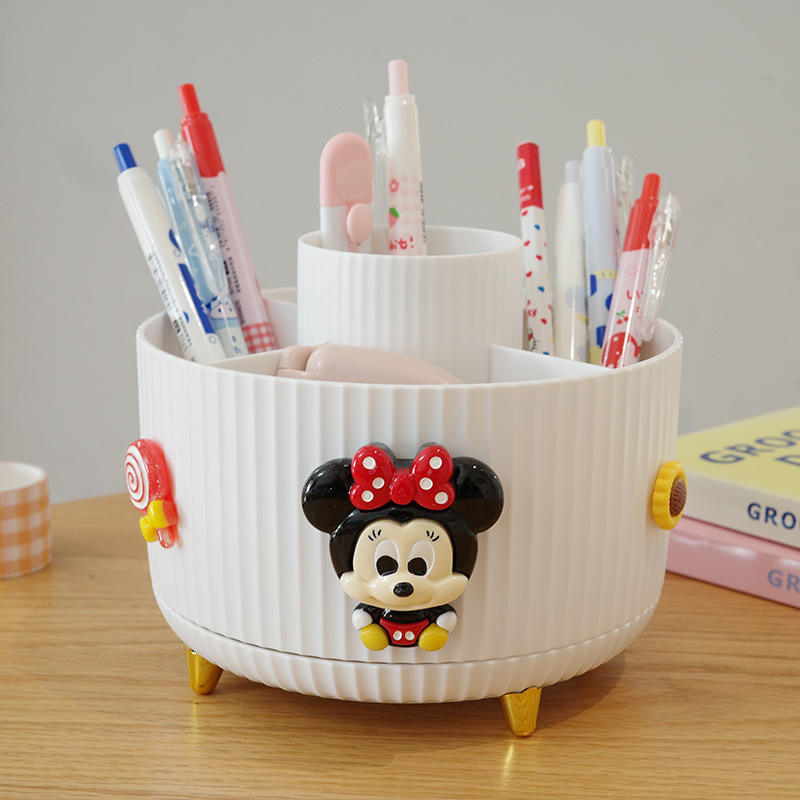 Pintererst Rotating Pen Stand