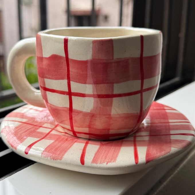 Red Checks Mug And Plate