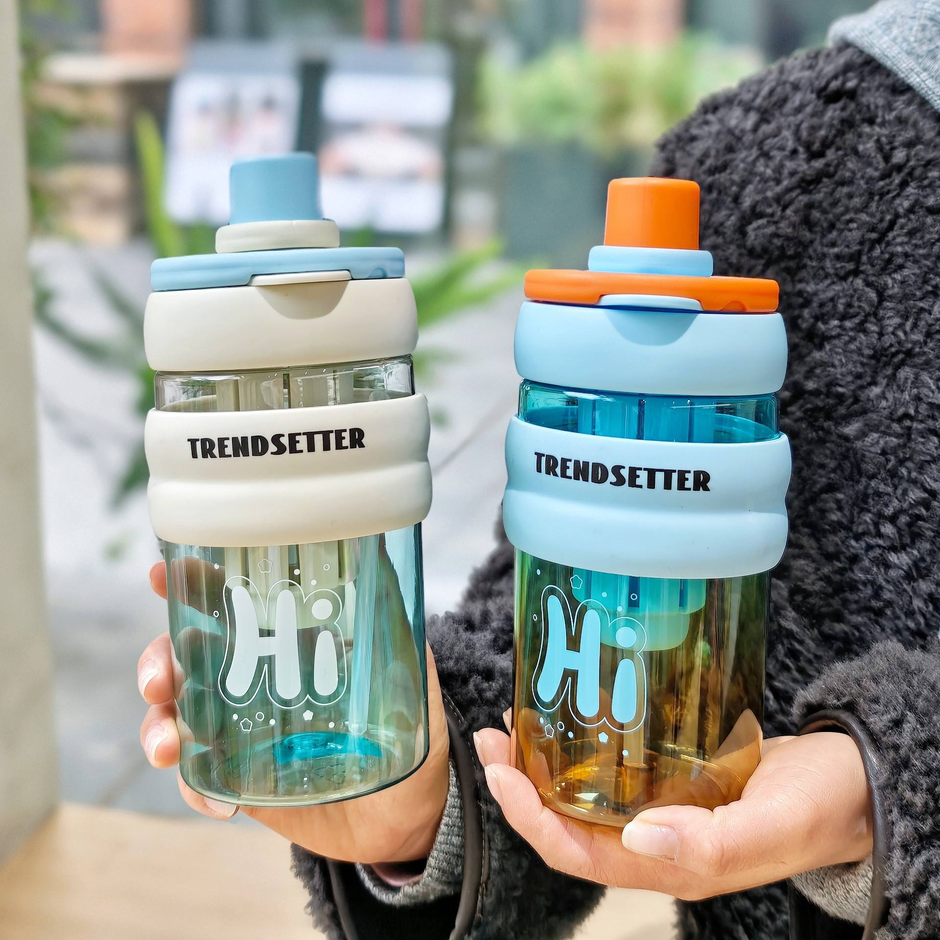 Trendsetter 2 IN 1 Plastic Bottle (1000 ml)