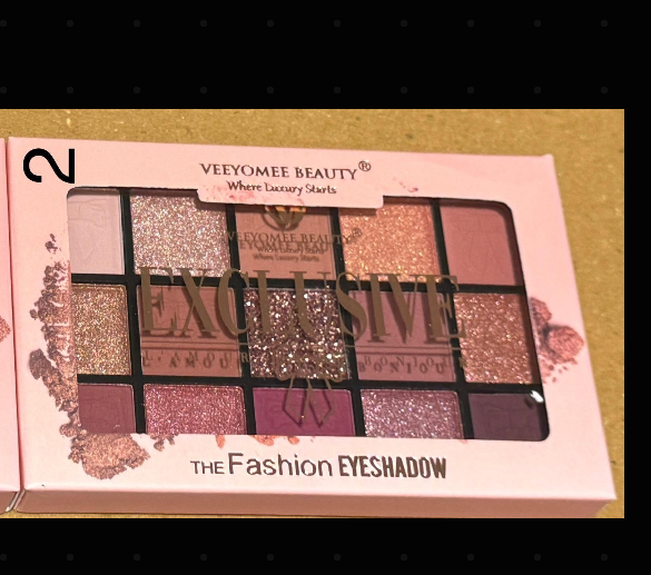 Veeyomee Beauty Eyeshadow Palette