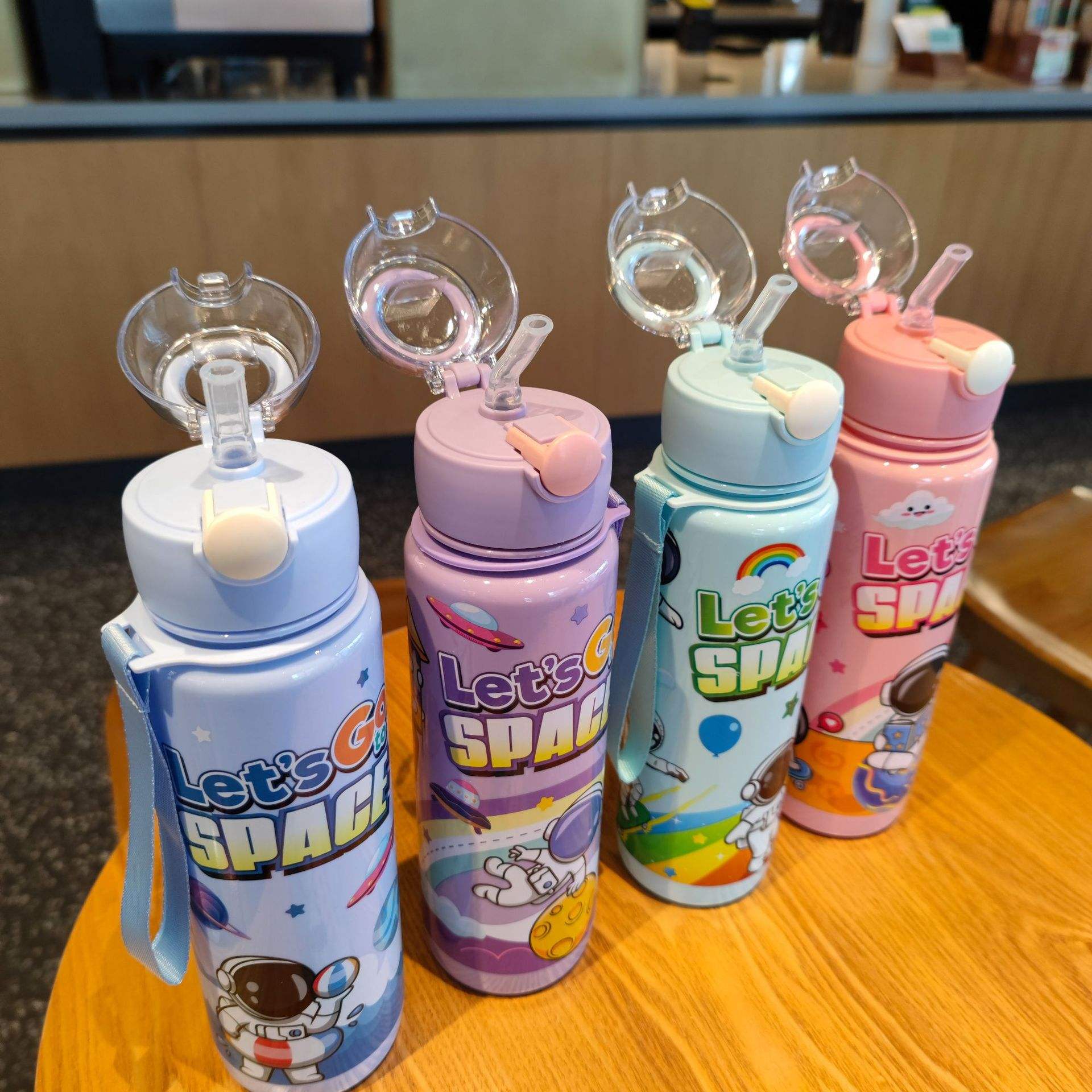 Space Theme Plastic Water Sipper (900 ml)