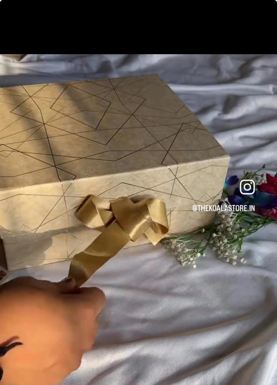 Premium Fancy Box (MEDIUM SIZE)