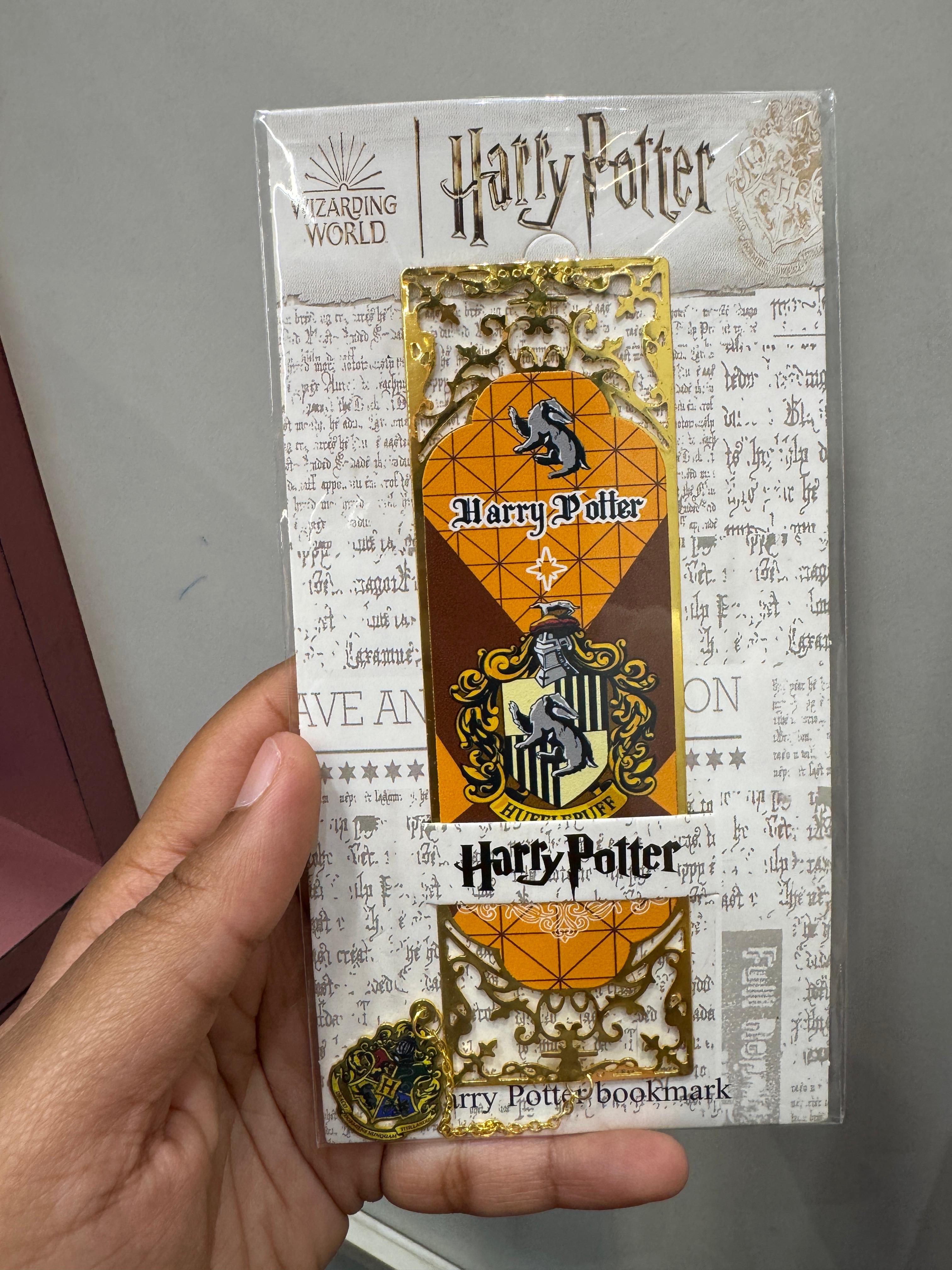 Harry Porter Premium Bookmark