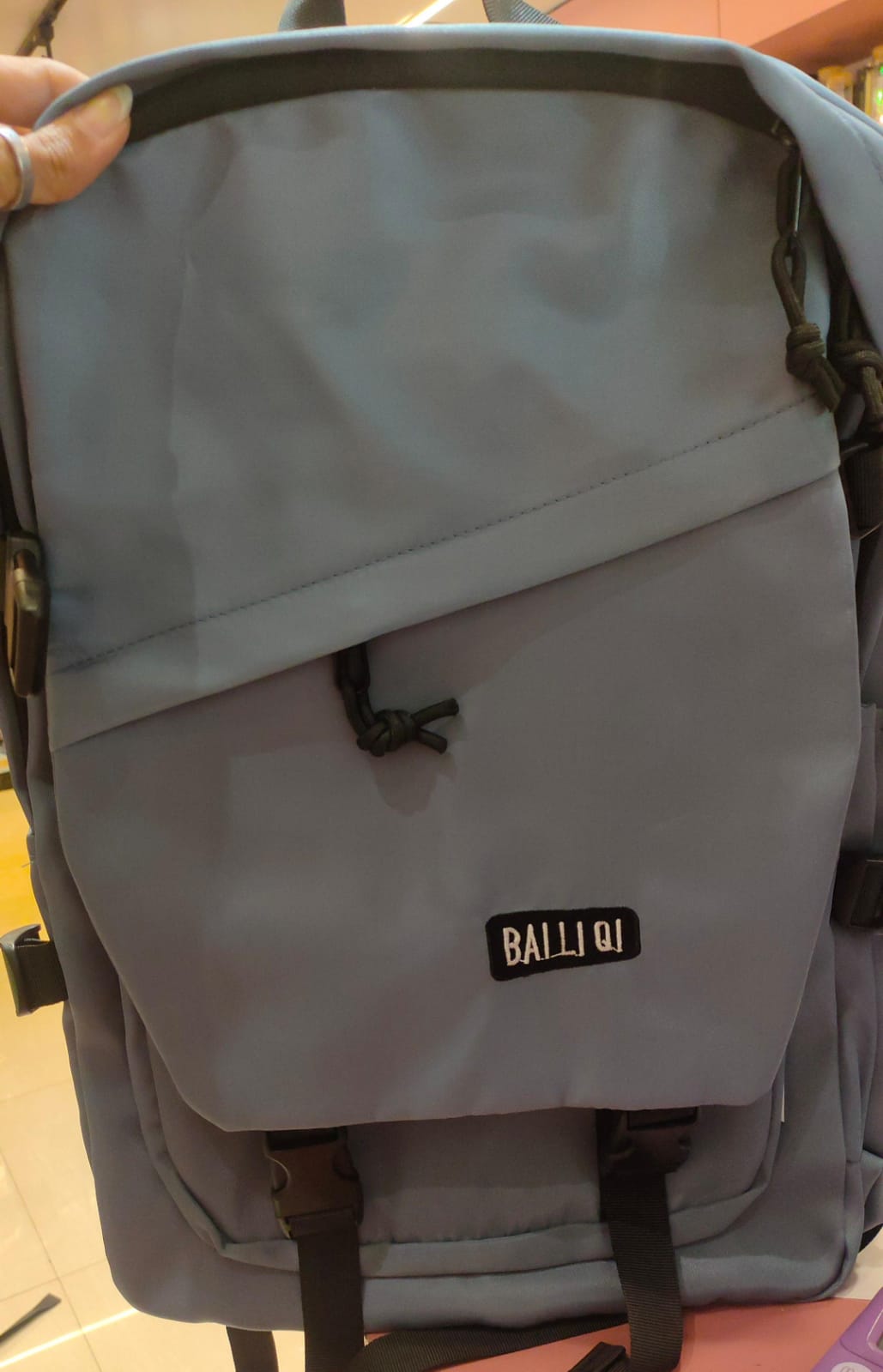 SCHOOL BAG