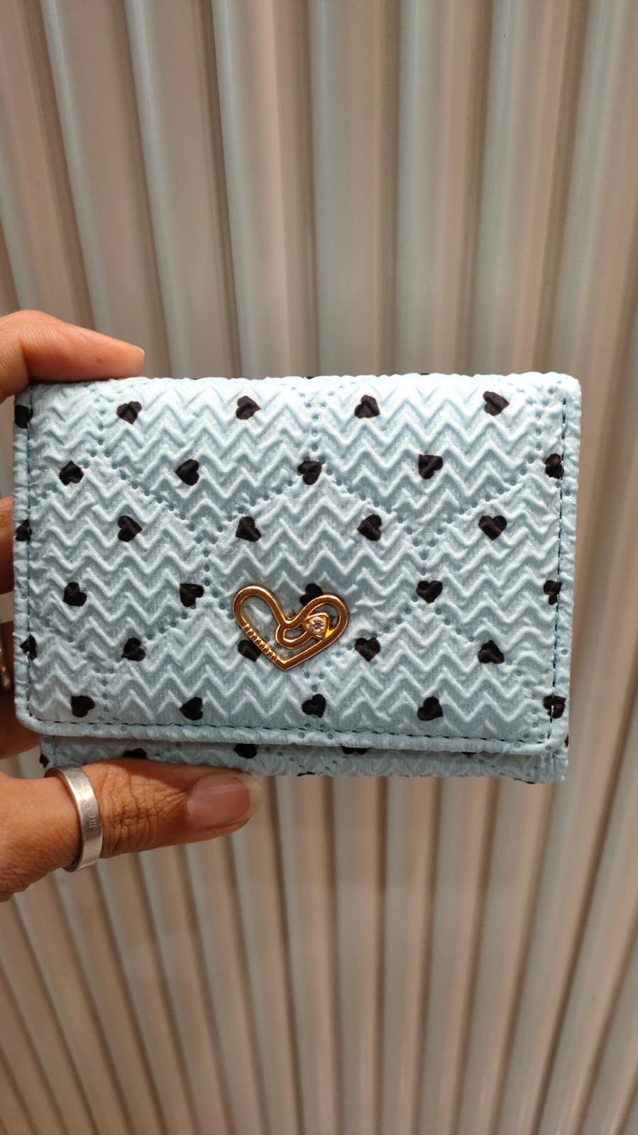 HEART CHAMS WITH WALLET