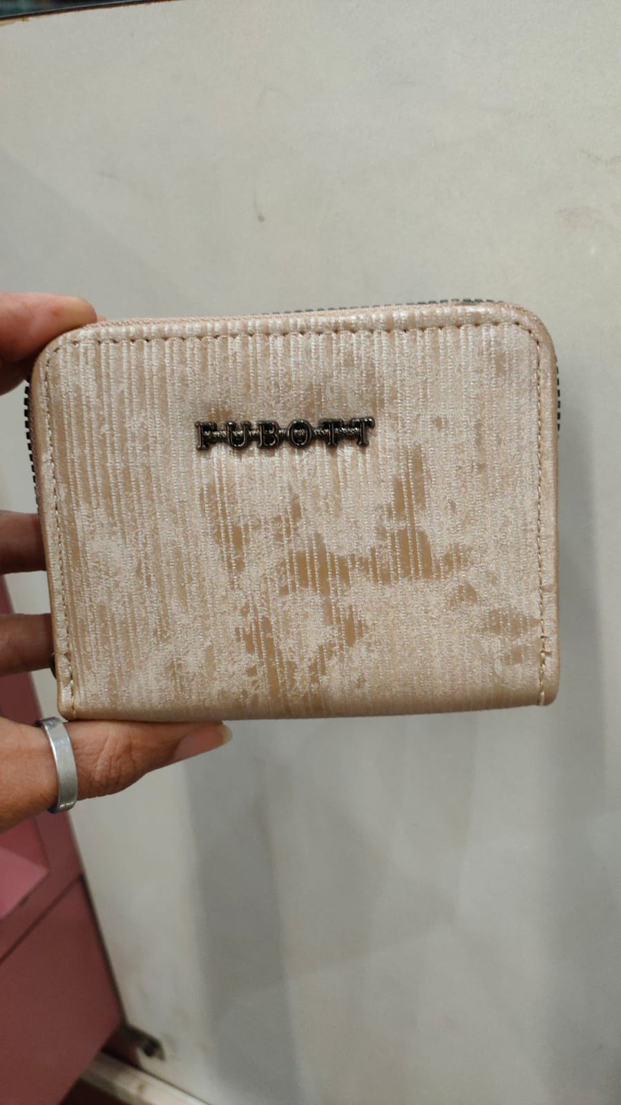 SHINY WALLET