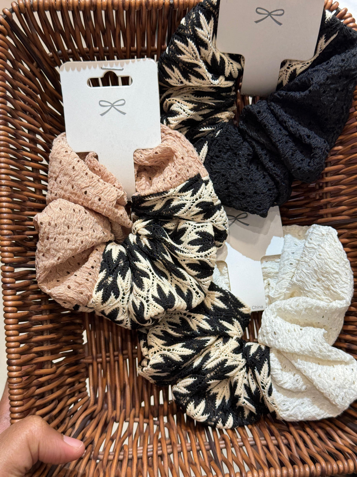Dual Shade Scrunchies