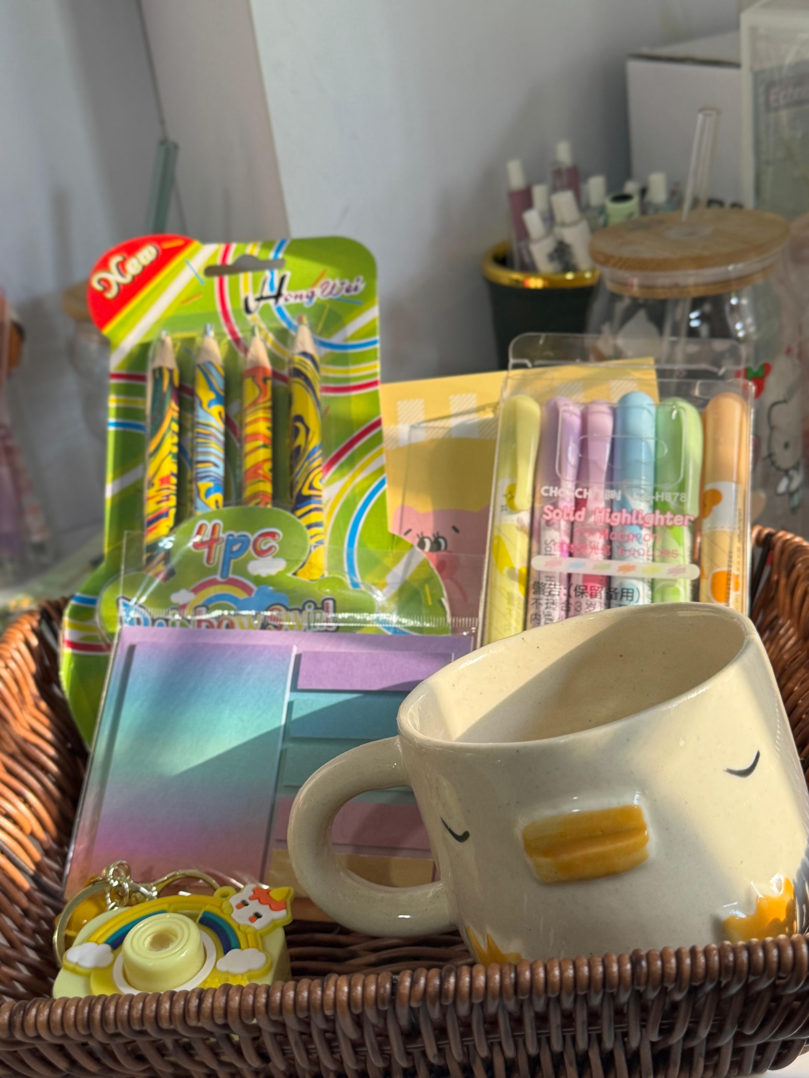Yellow Sunshine Hamper(with transparent box)