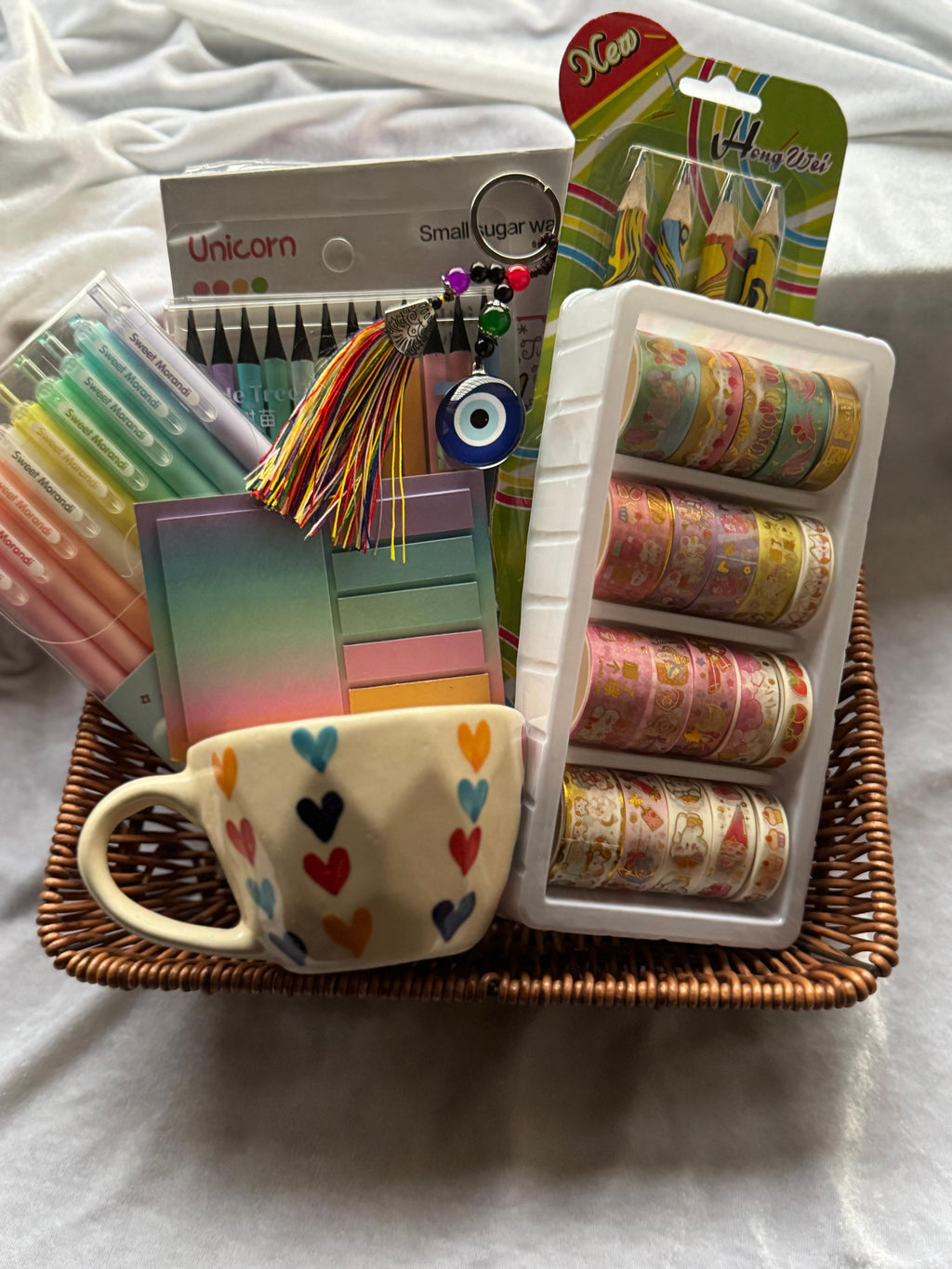 ✨ The Koala Store Colorful Hamper ✨(with transparent box)
