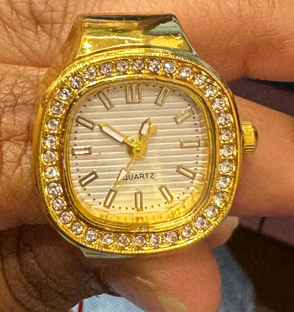 Ring Watch