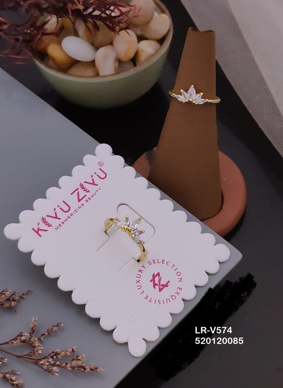 Earrings for No-Piercing Ears.