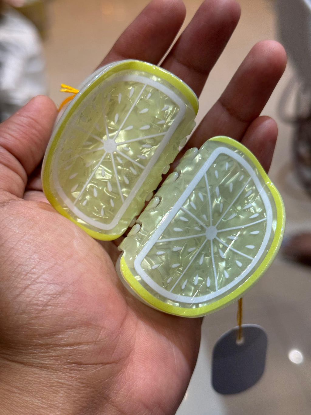 Medium Sized Fruit Clip