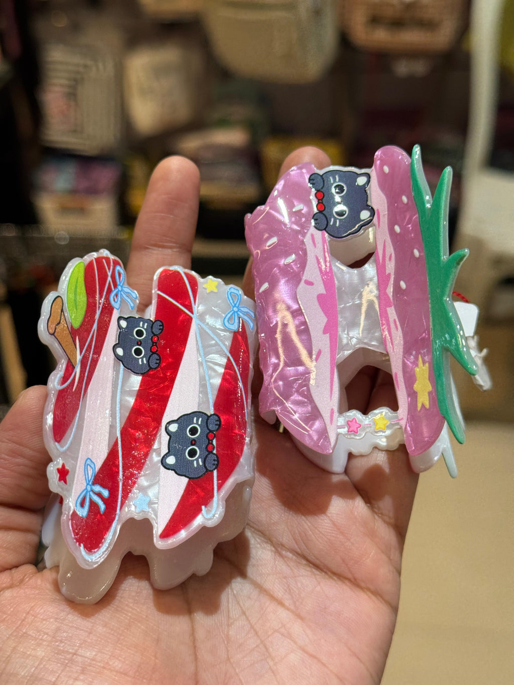Apple Design Claw Clips (Random)