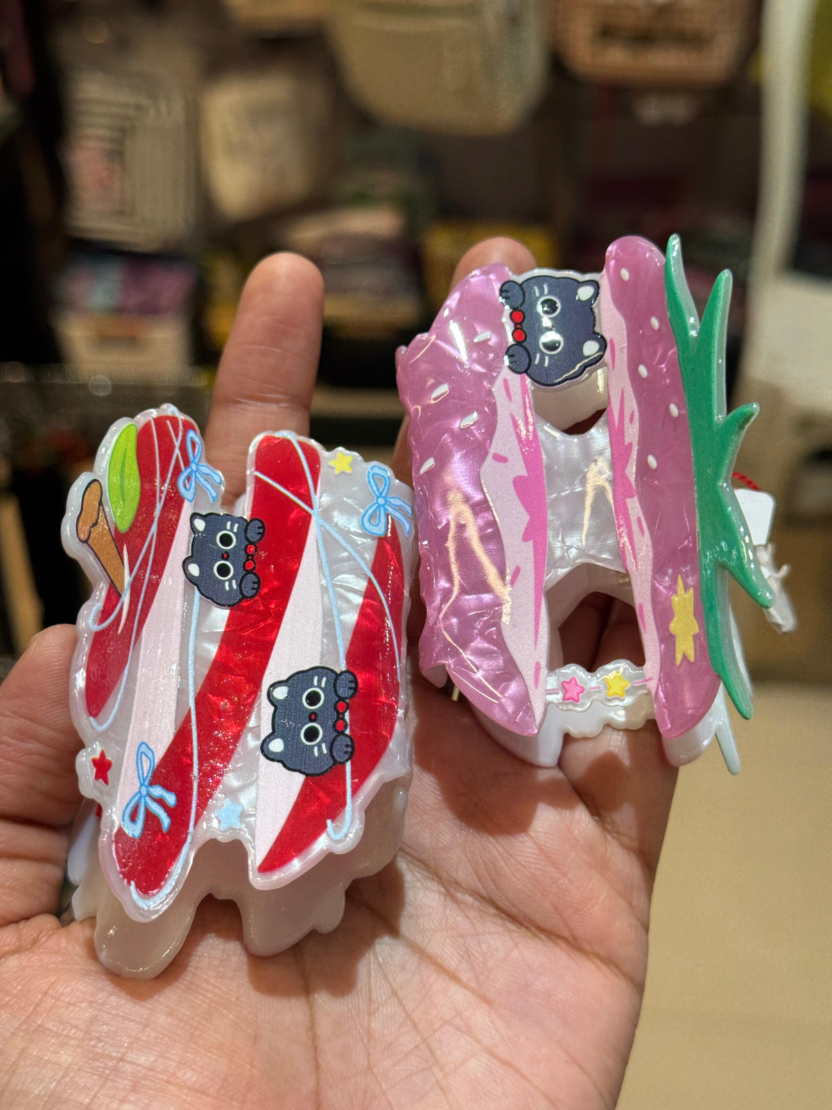 Apple Design Claw Clips (Random)
