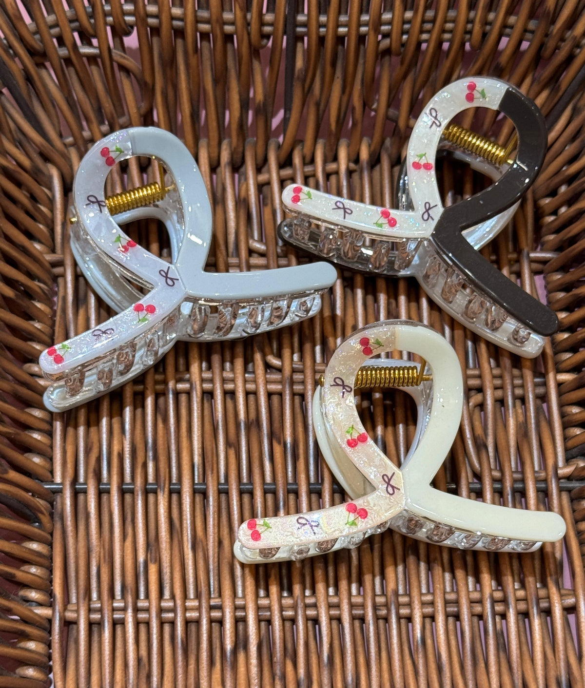 Bow medium claw clips