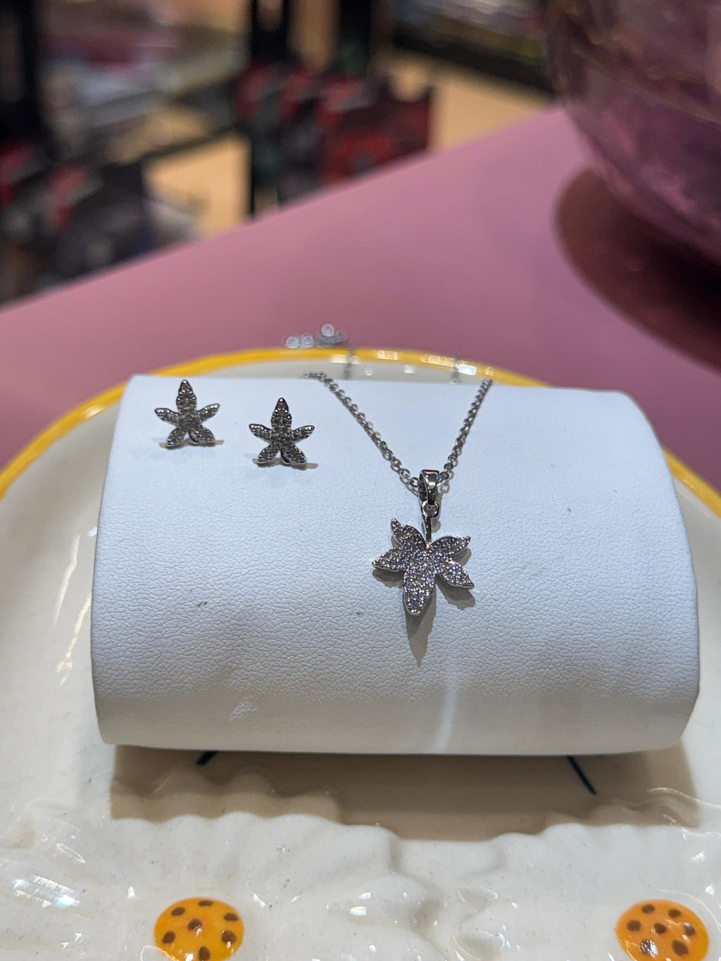 Elegant Silver Jewelry Set for Women