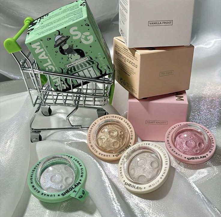 SHEGLAM Lunar Glow Highlighter