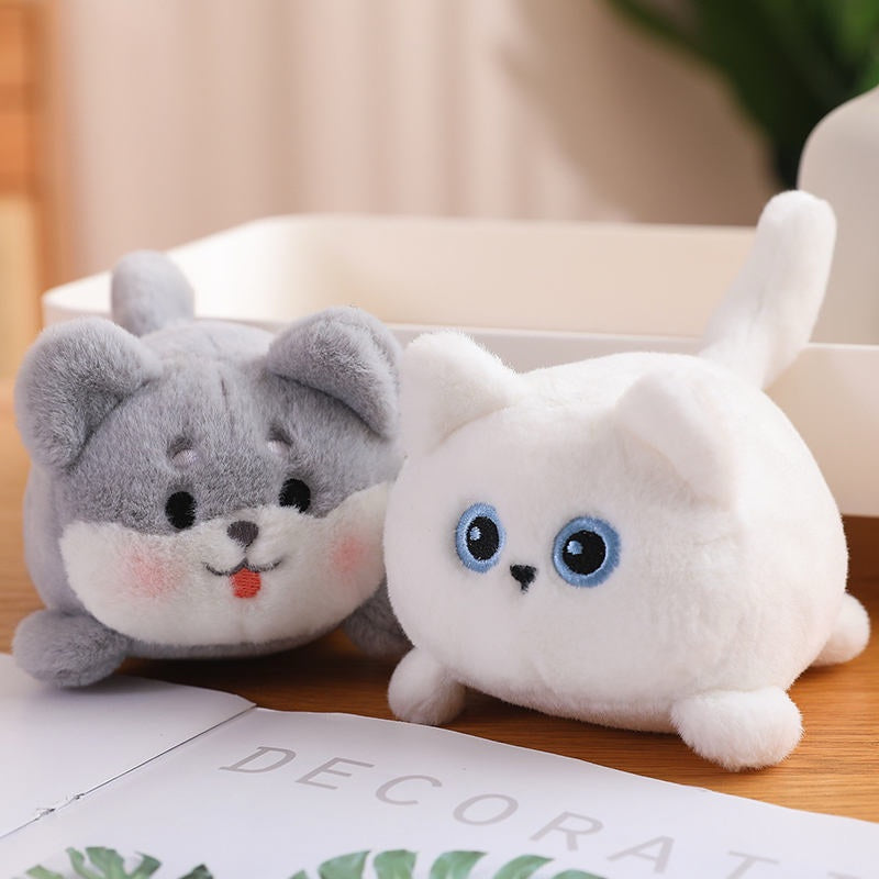 Wiggling tail soft toy keychain