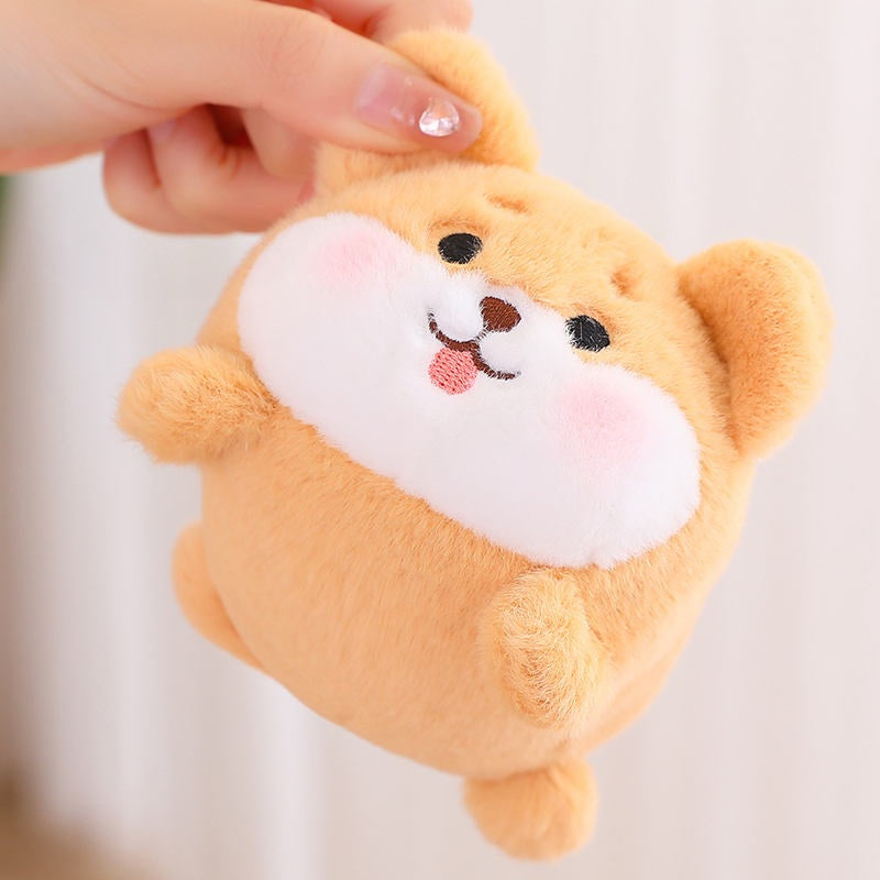 Wiggling tail soft toy keychain